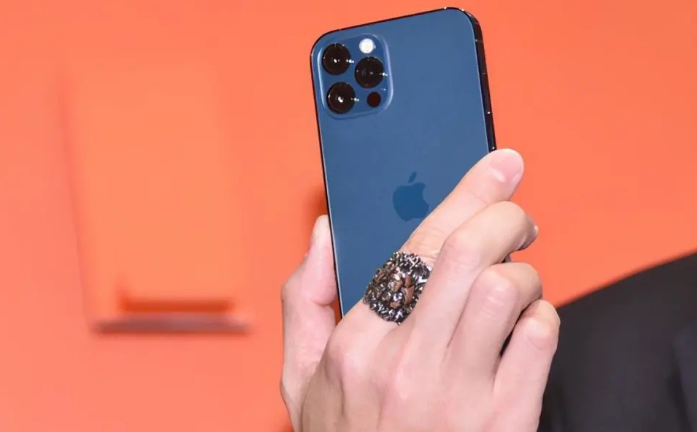 阜南苹果手机维修分享iPhone12系列重启方法教程 